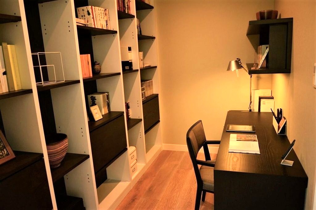 書斎は狭いスペースでも作れる 理想の書斎を手に入れよう イエウール 家を売る